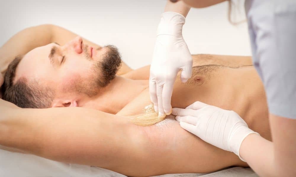 Depilación con cera para hombres